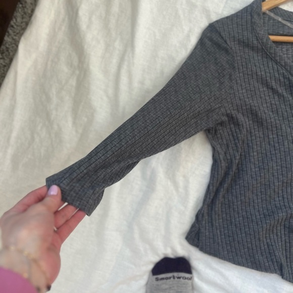 Joyspun gray stripped pajama dress size medium - Picture 3 of 6